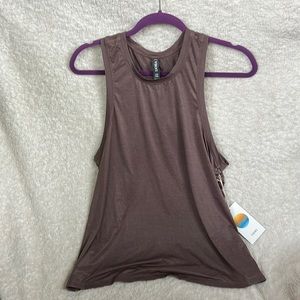 Vuori Mod Tank - W’s Large